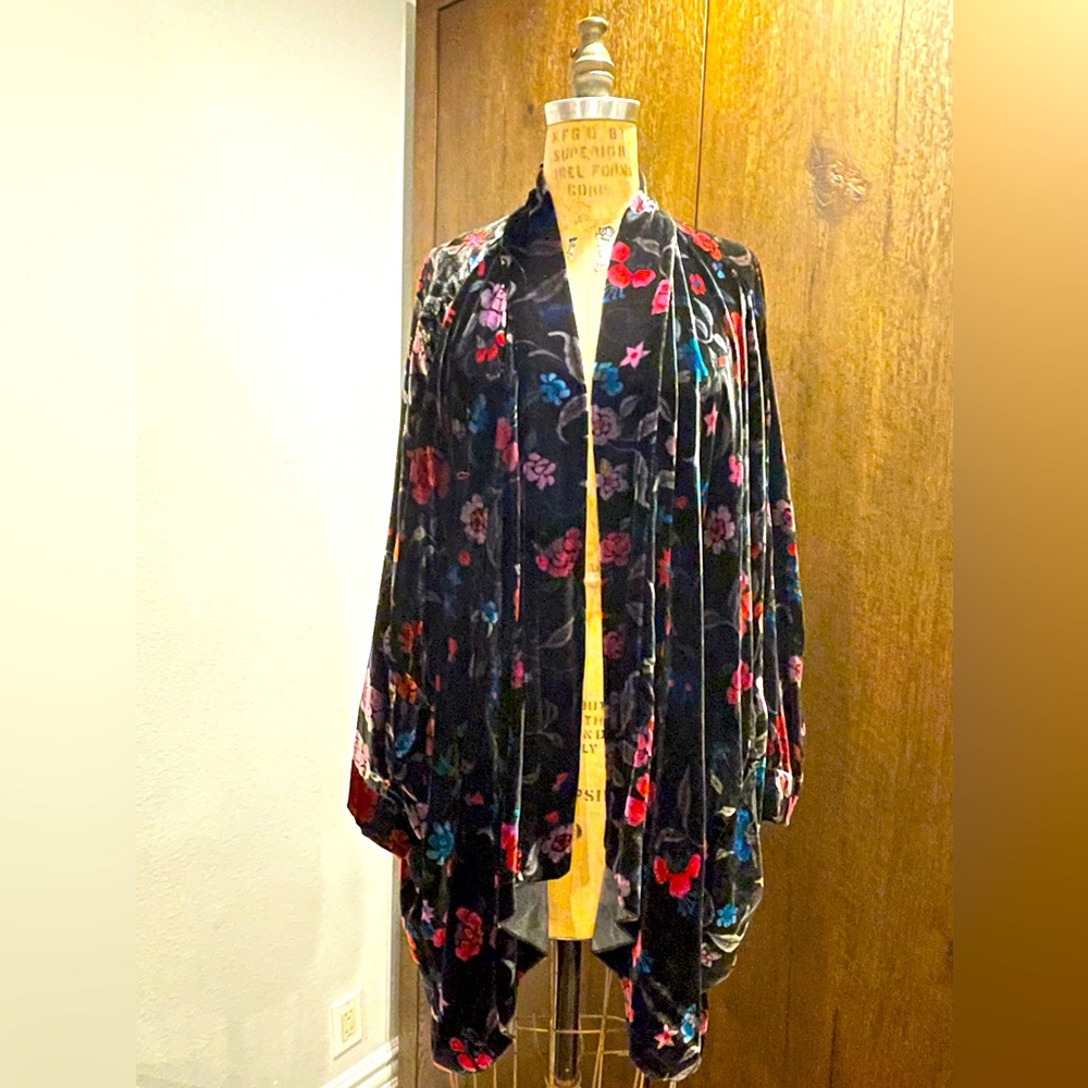 NWT Johnny Was Velvet Kimono